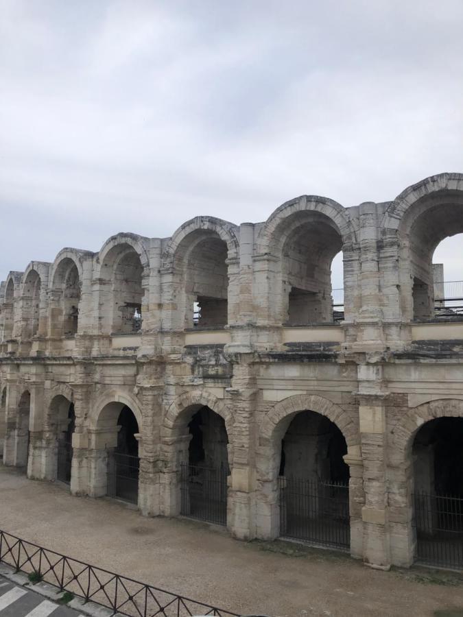 Entre Les Arenes Et La Major Apartment Arles Exterior photo
